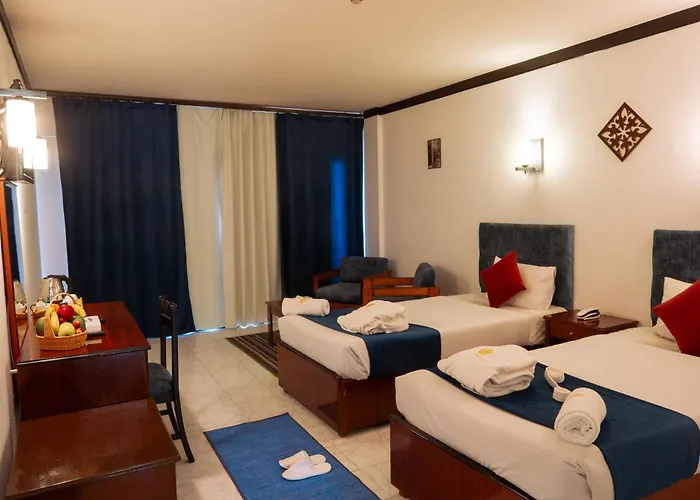 Hotel El Khan