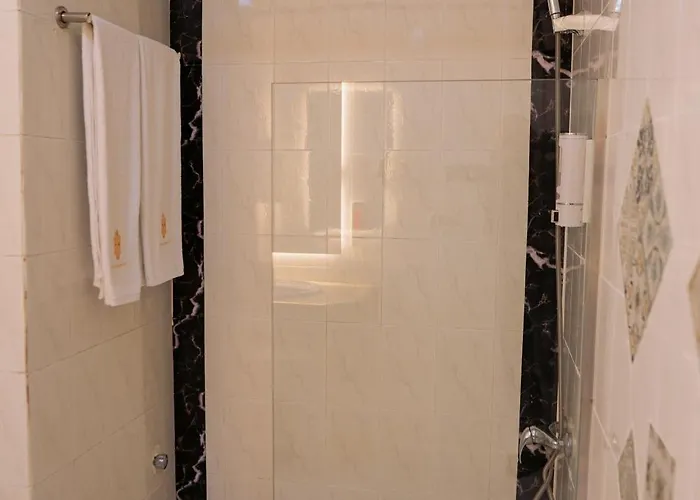 Otel El Khan 3*