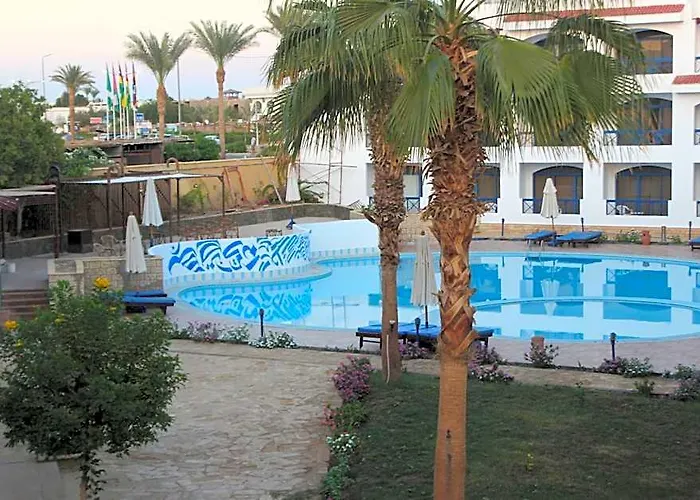 Hotel El Khan